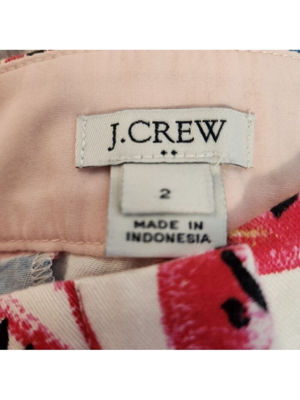 J. CREW MID-RISE TROPICAL SHORTS SIZE 2 - Picture 5 of 6